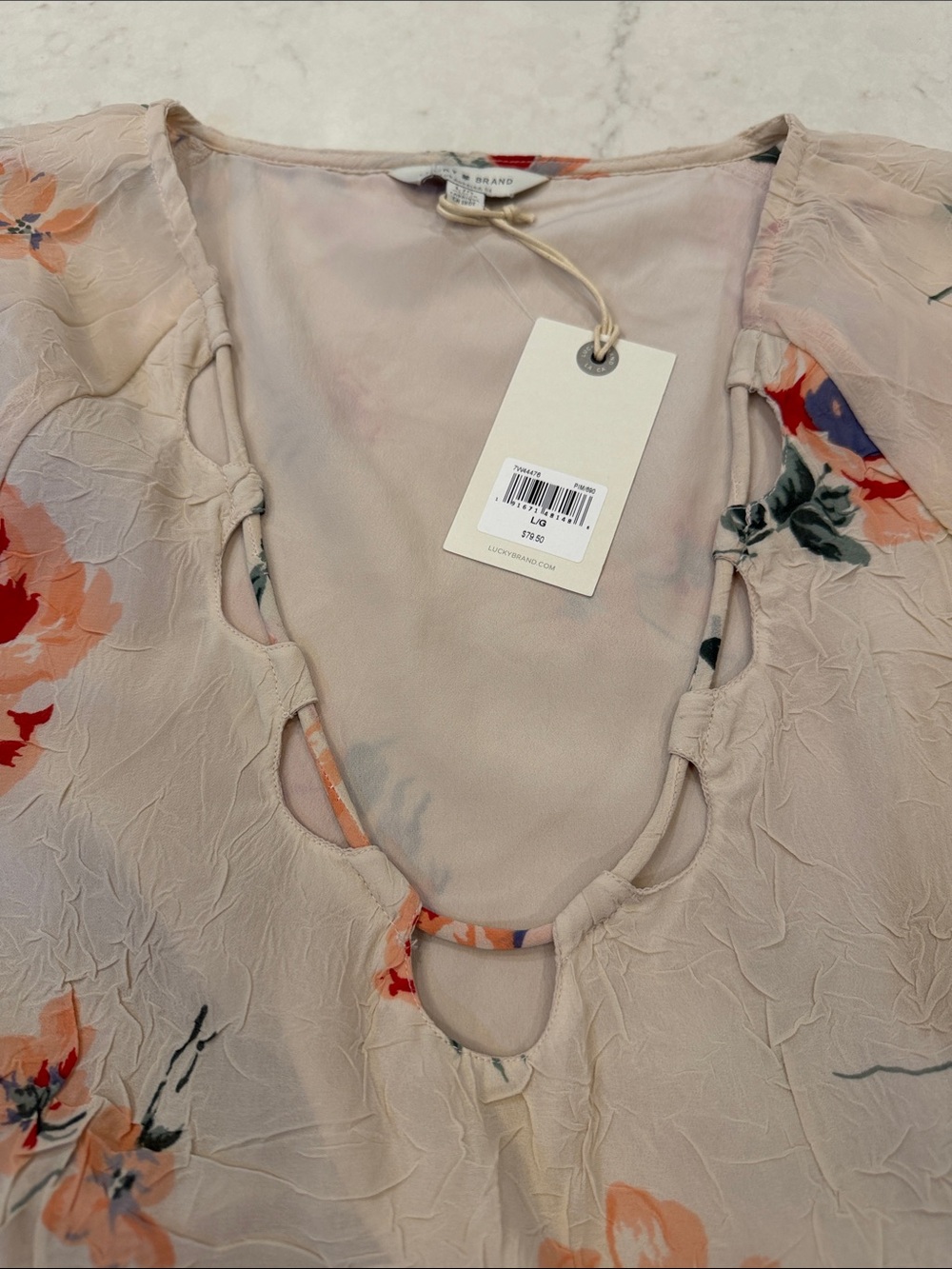 Lucky Brand NWT Floral Ivory V-Neck Babydoll Top Size Large - Picture 9 of 9